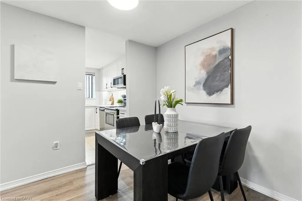 6720 Glen Erin Drive, #514