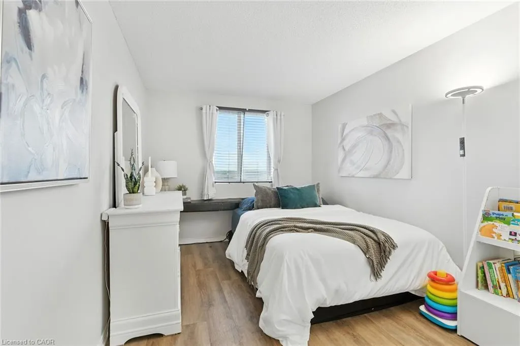 6720 Glen Erin Drive, #514