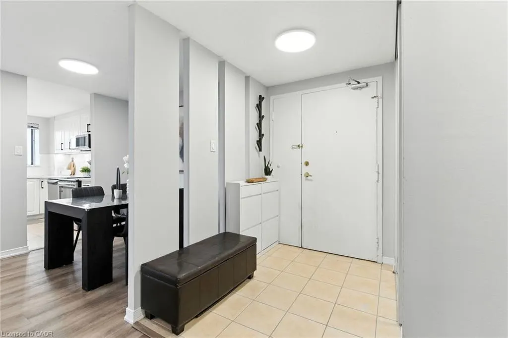 6720 Glen Erin Drive, #514