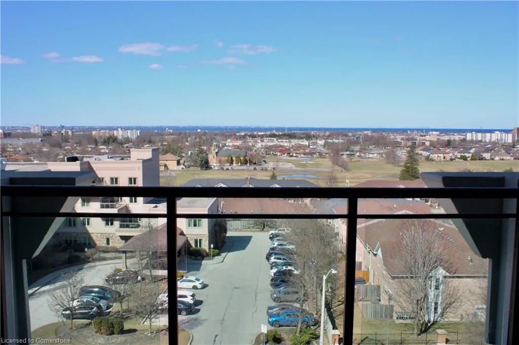 2750 King Street E, #704