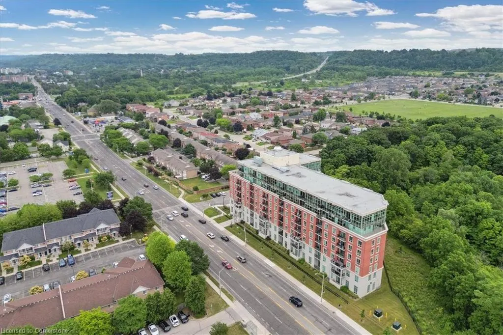 2750 King Street E, #704