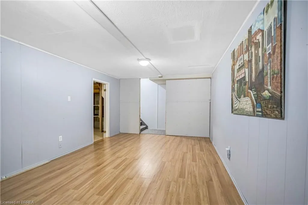 8 Oakhill Drive, #A