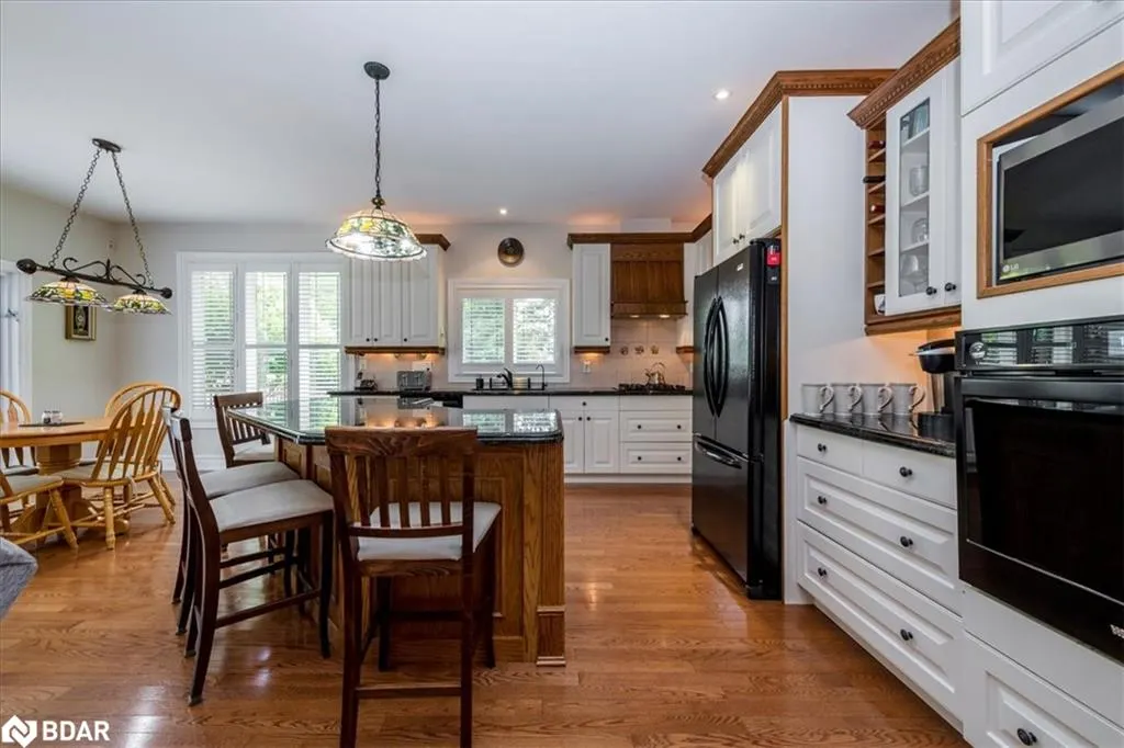 34 Heatherwood Drive