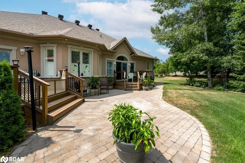 34 Heatherwood Drive