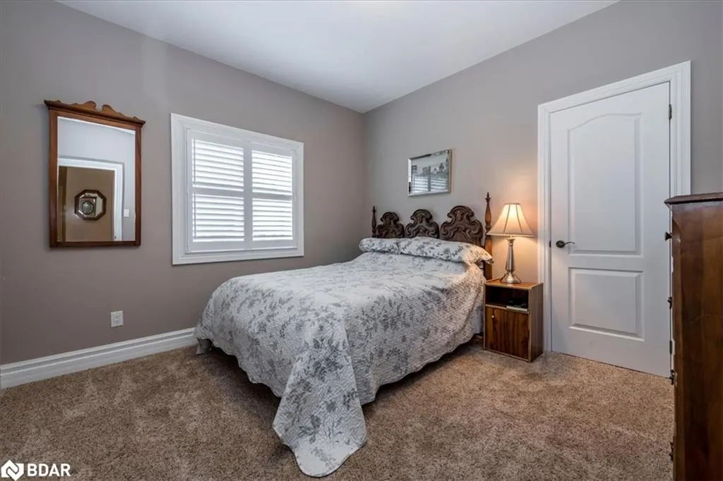34 Heatherwood Drive