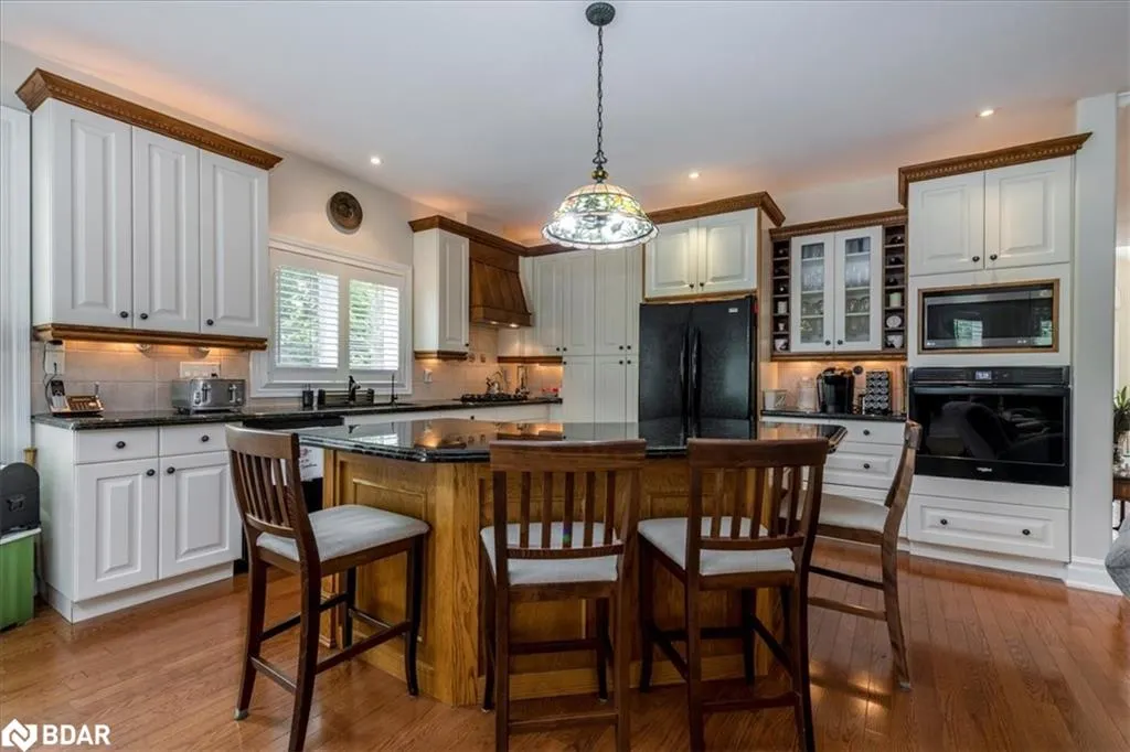 34 Heatherwood Drive