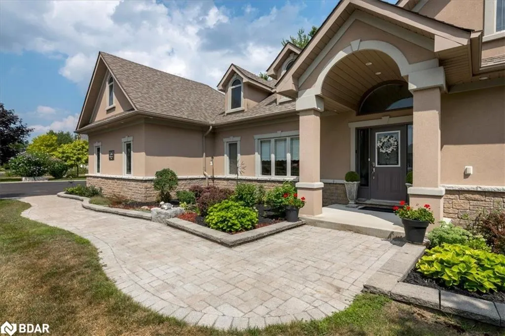34 Heatherwood Drive