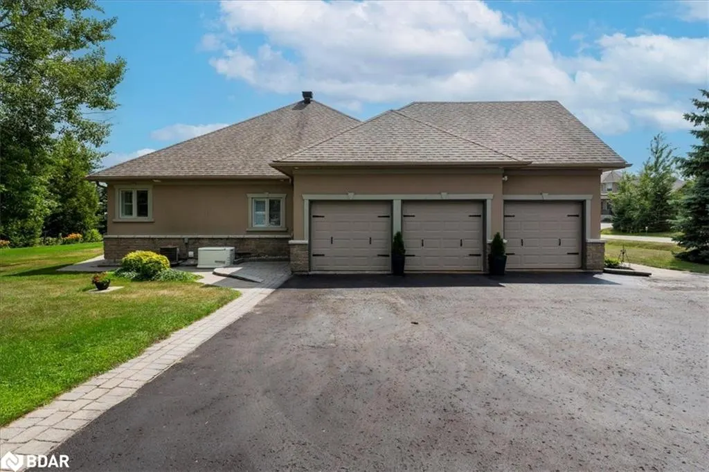 34 Heatherwood Drive
