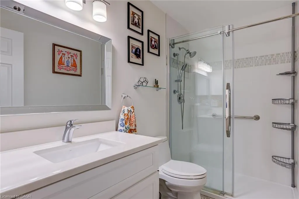 1560 Kerns Road, #5