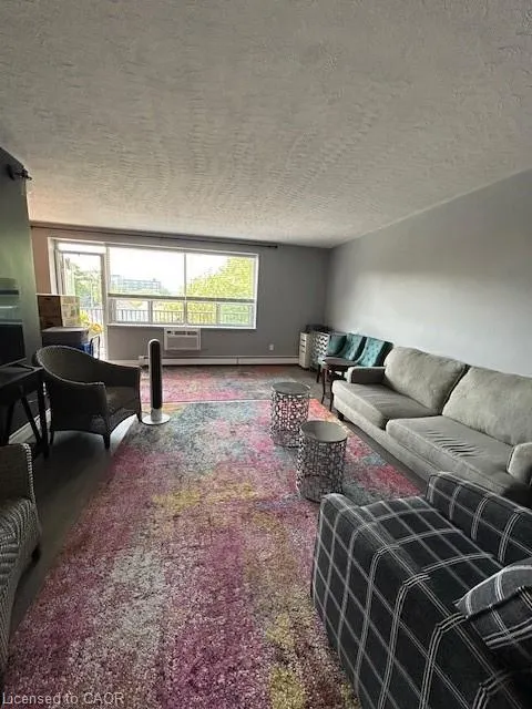222 Concession Street, #203