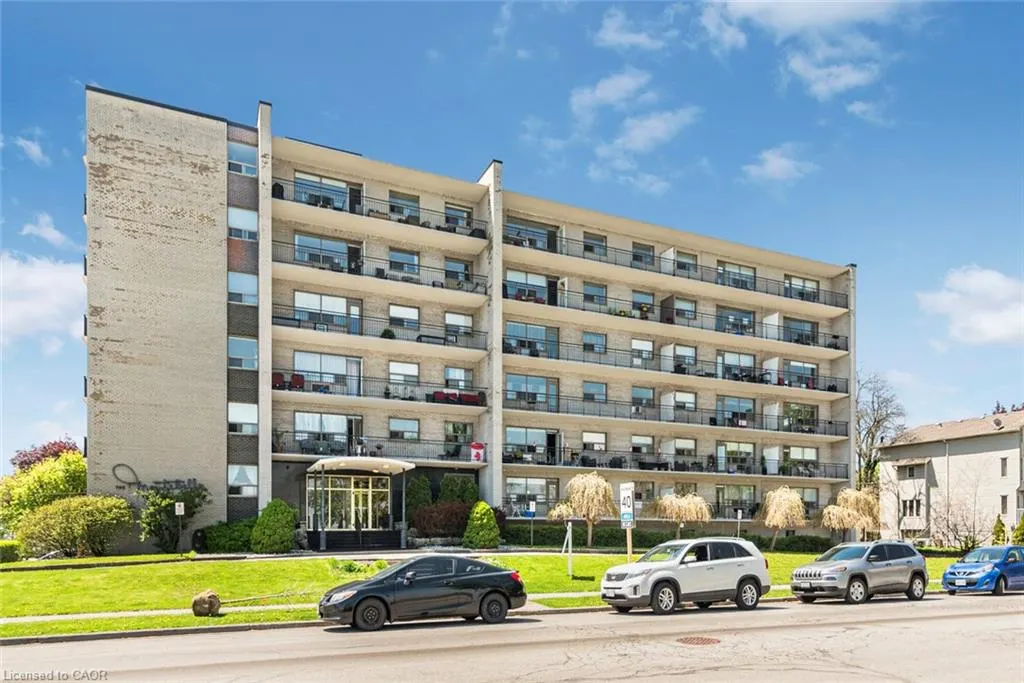 222 Concession Street, #203