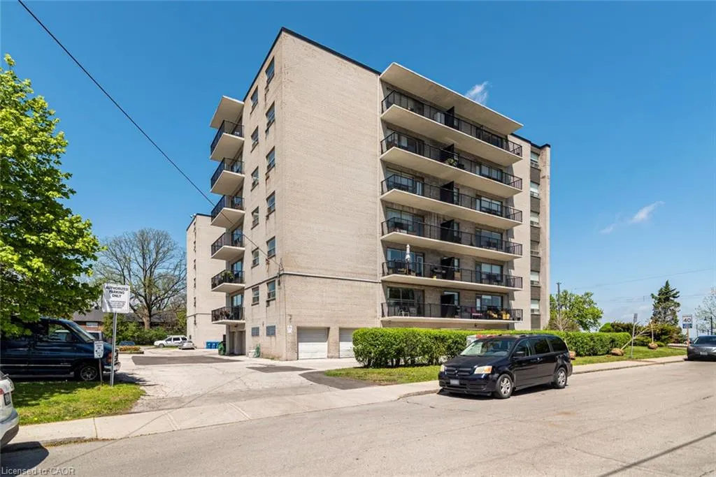 222 Concession Street, #203