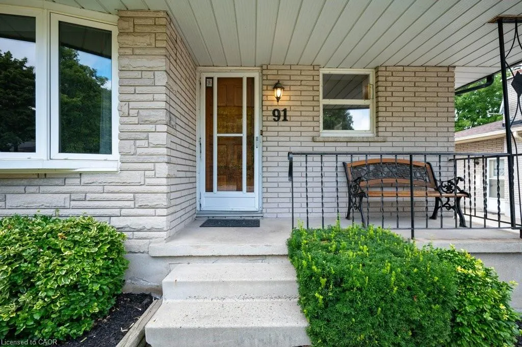 91 Kimberly Crescent