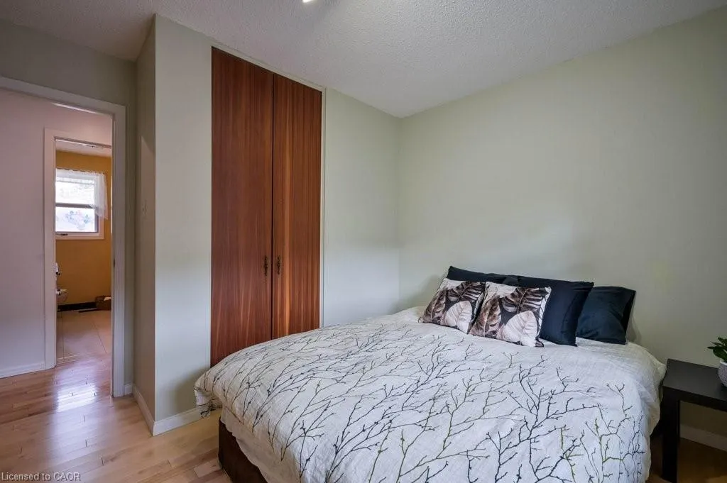91 Kimberly Crescent