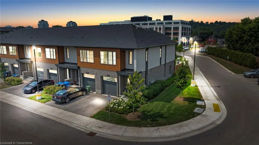26 Steele Crescent