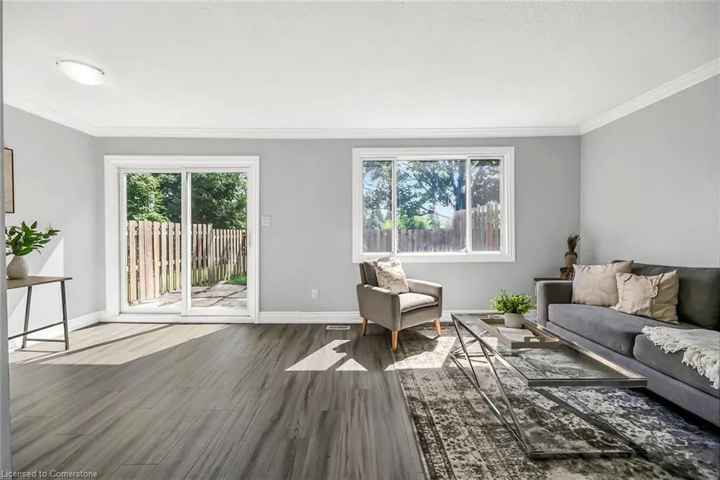 125 Limeridge Road W, #8