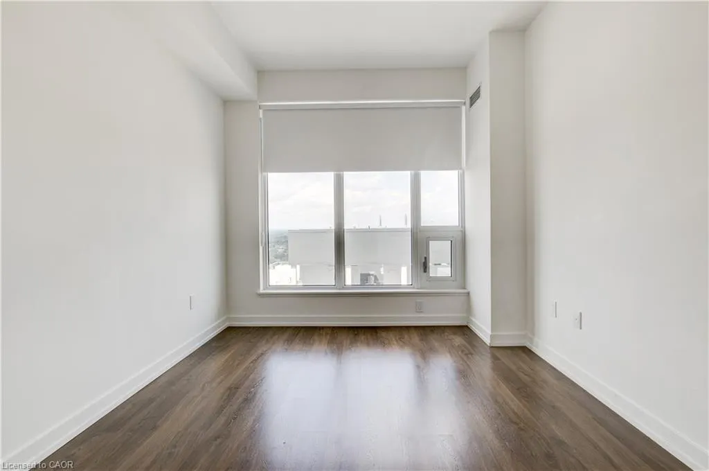 15 Wellington Street S, #2214