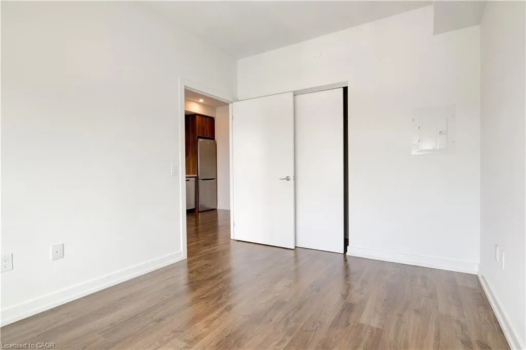 15 Wellington Street S, #2214