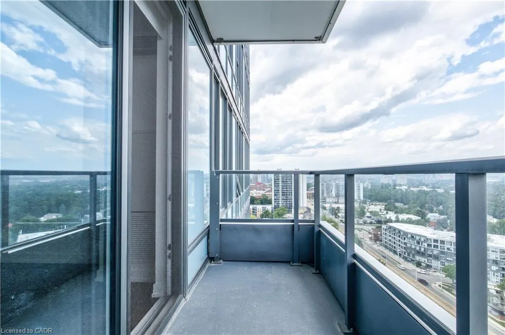 15 Wellington Street S, #2214