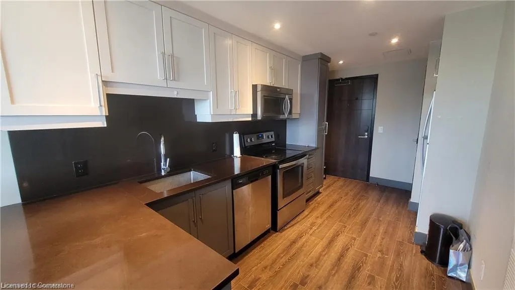 330 Phillip Street, #S2605