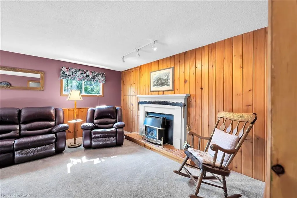 113 Wade Road N
