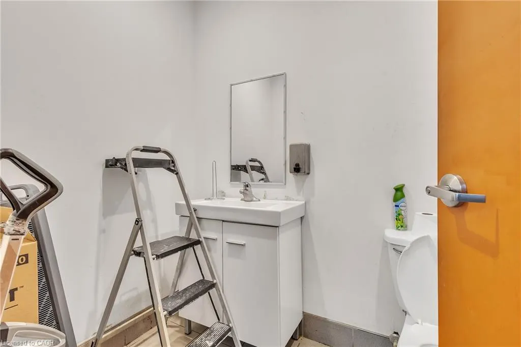 5 Manitou Drive, #106B
