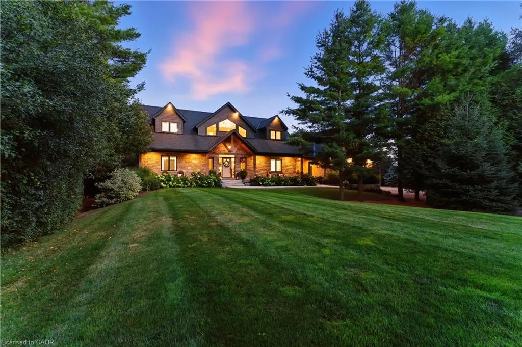 7381 Sideroad 4