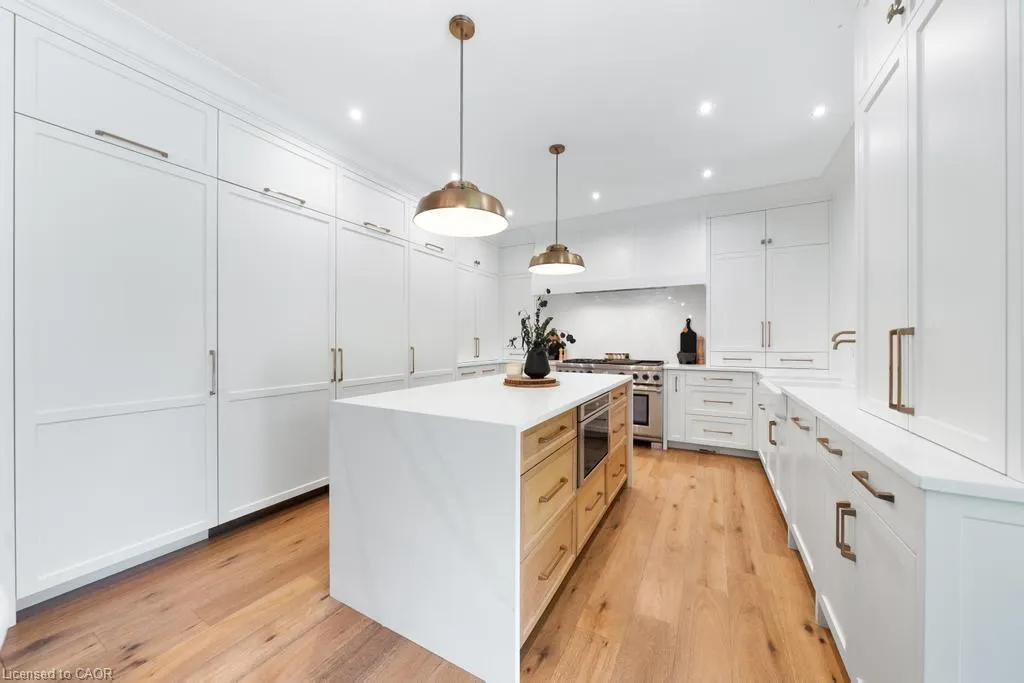 166 Foxridge Drive