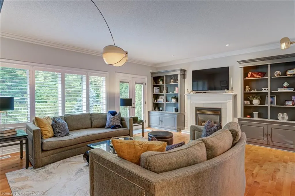 2372 Ravine Gate