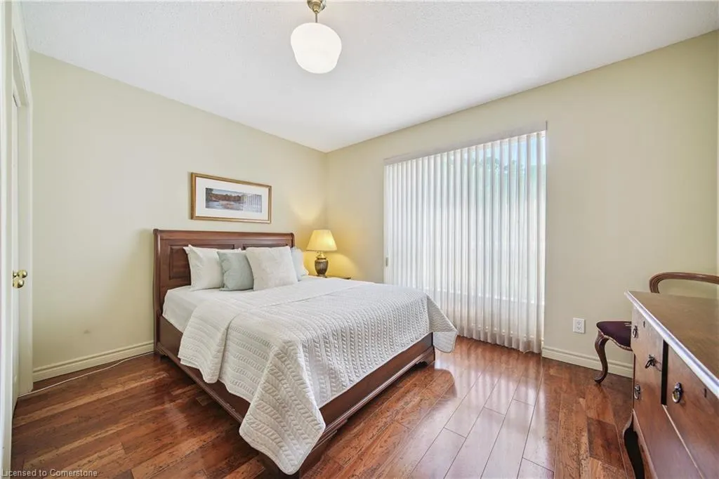 2000 Creekside Drive, #103