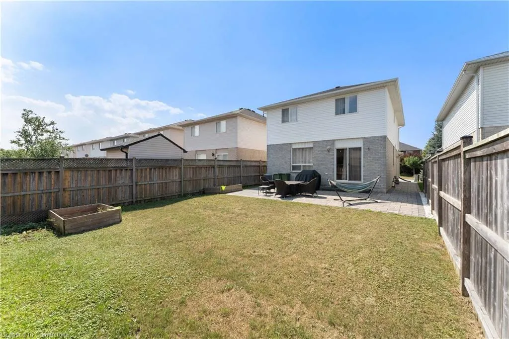 11 Willowridge Way