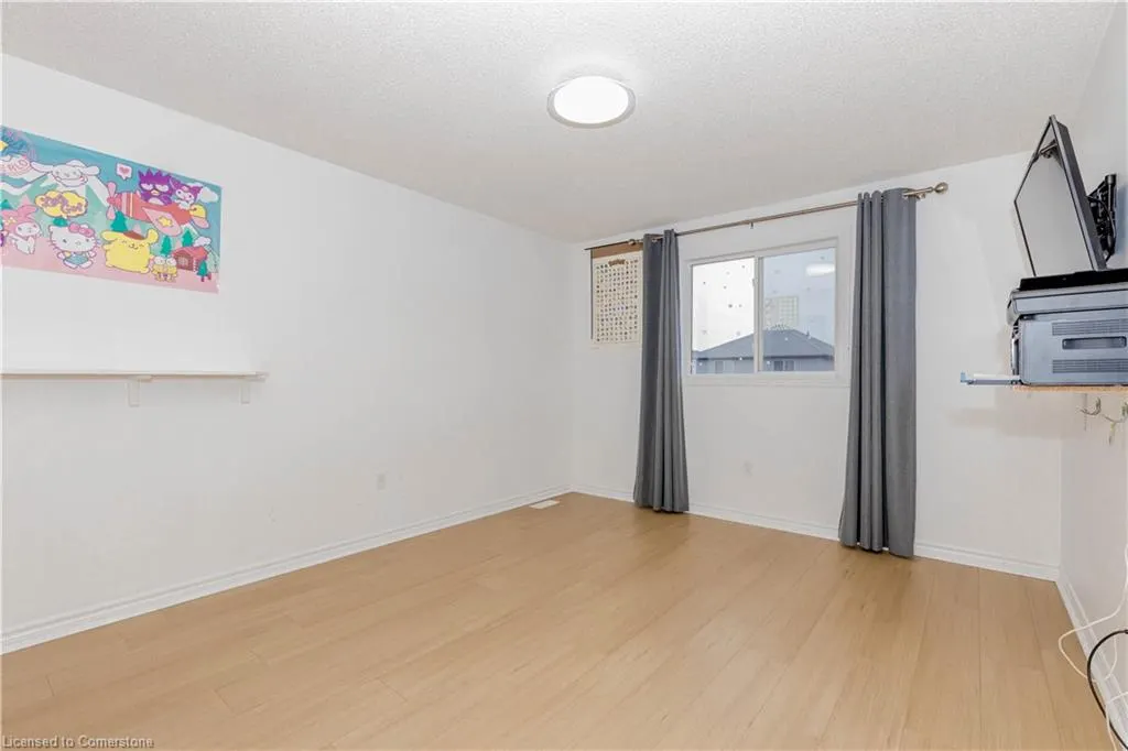 11 Willowridge Way