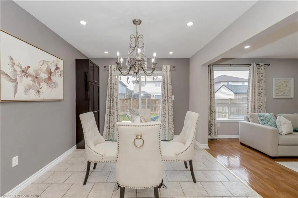 11 Willowridge Way