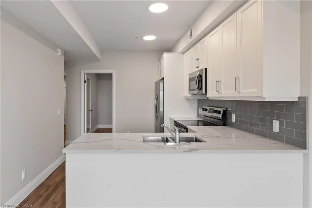 64 Main Street N, #303