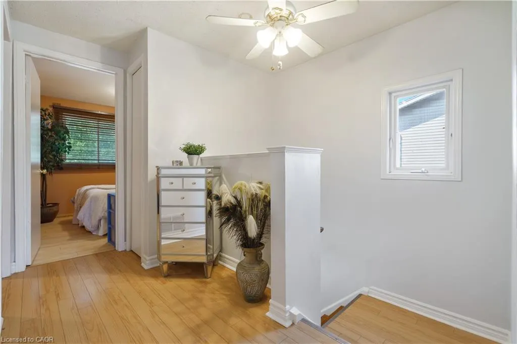 10 Glen Eden Court