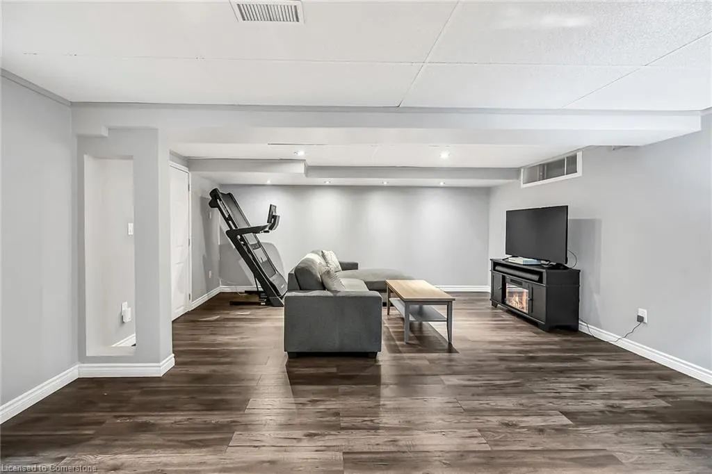 54 Argyle Street S, #2