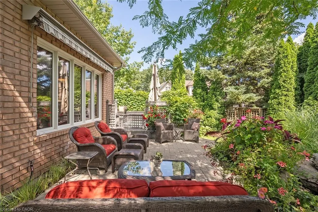 2375 Ravine Gate