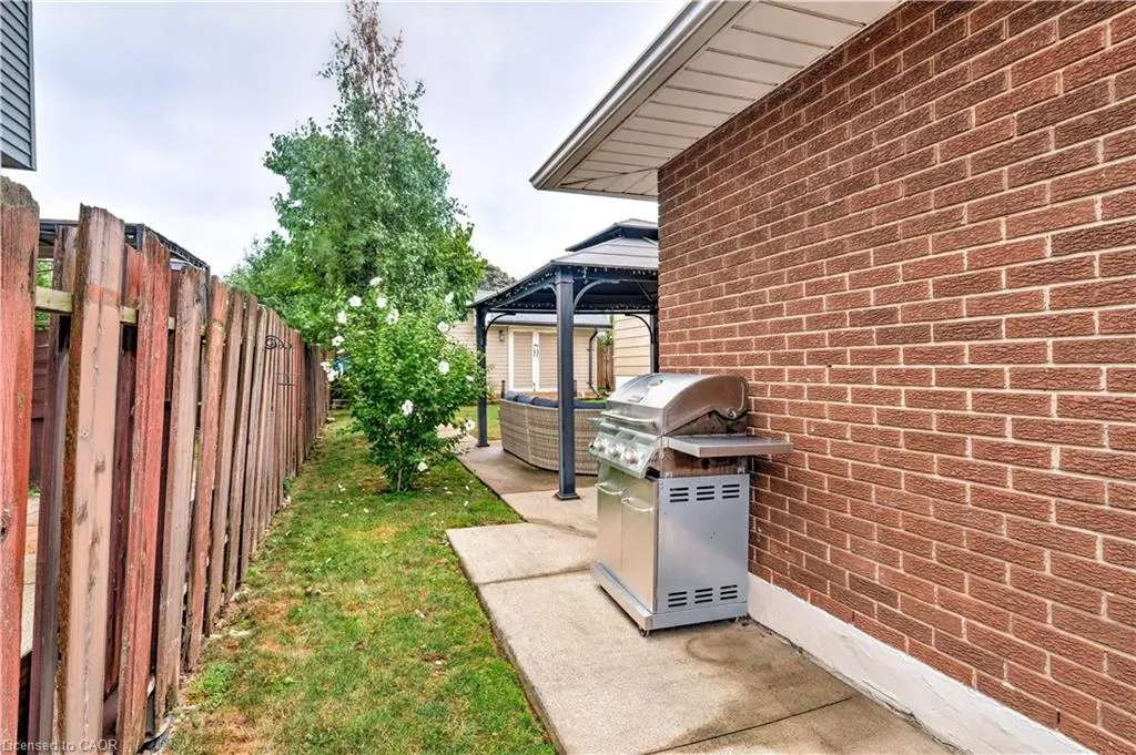 26 Madoc Street
