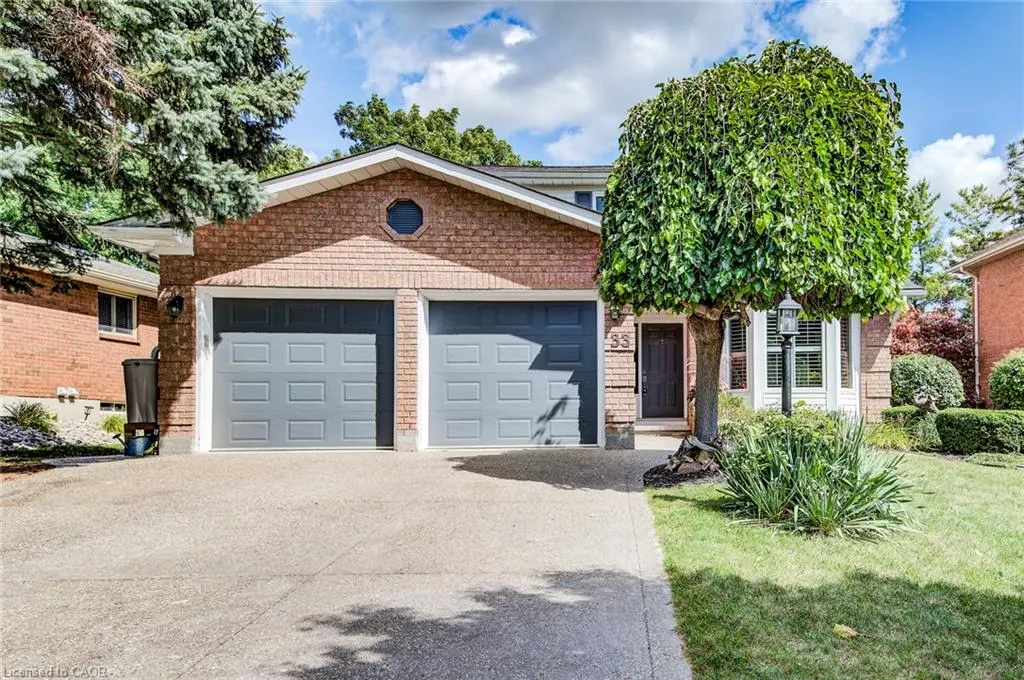 33 Tinatawa Court