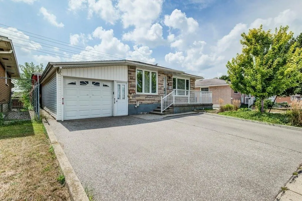 85 Winter Avenue
