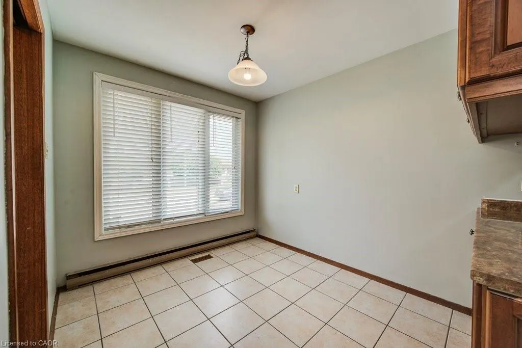 85 Winter Avenue