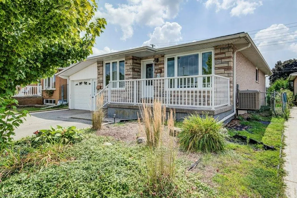 85 Winter Avenue