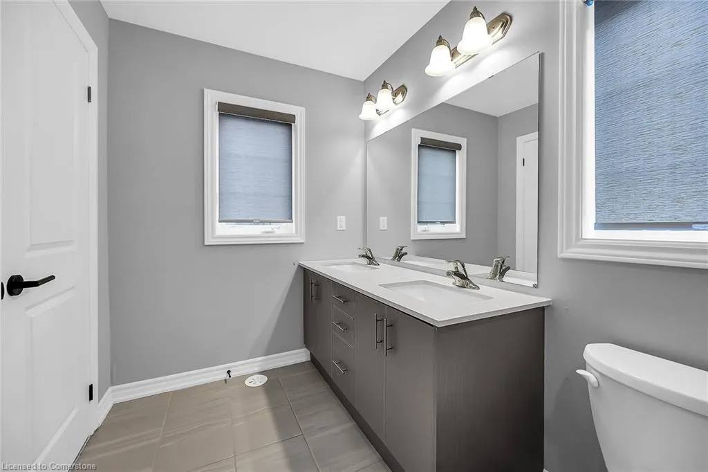 187 Wilson Street W, #8
