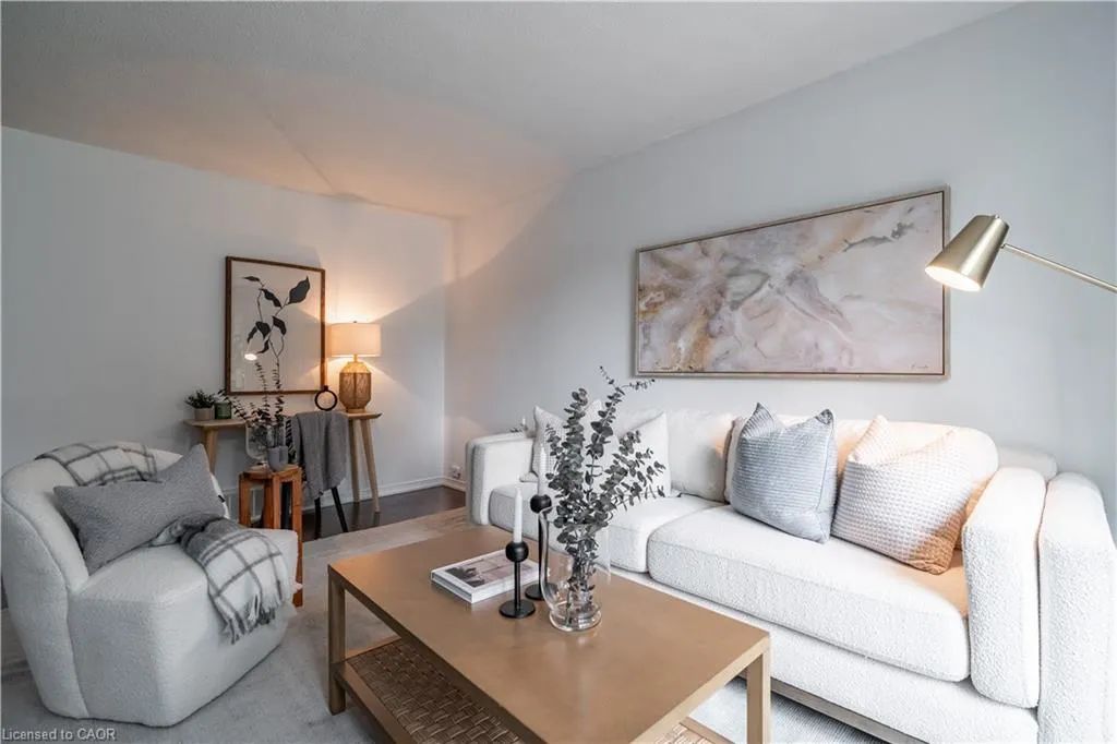 117 Bonaventure Drive, #16