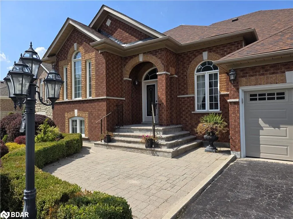 28 Cranberry Heights
