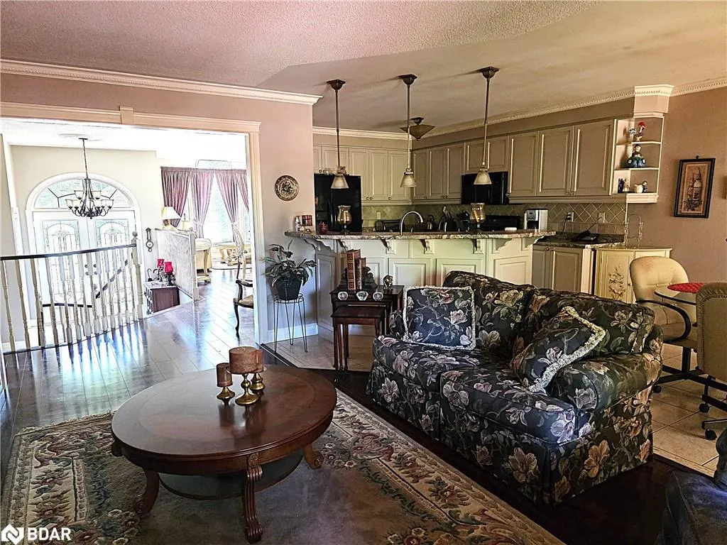 28 Cranberry Heights