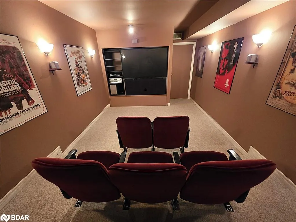 28 Cranberry Heights