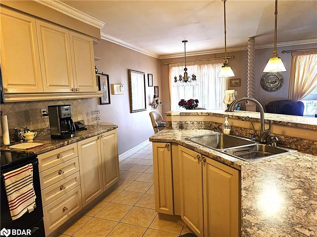 28 Cranberry Heights