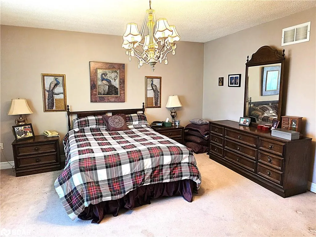28 Cranberry Heights