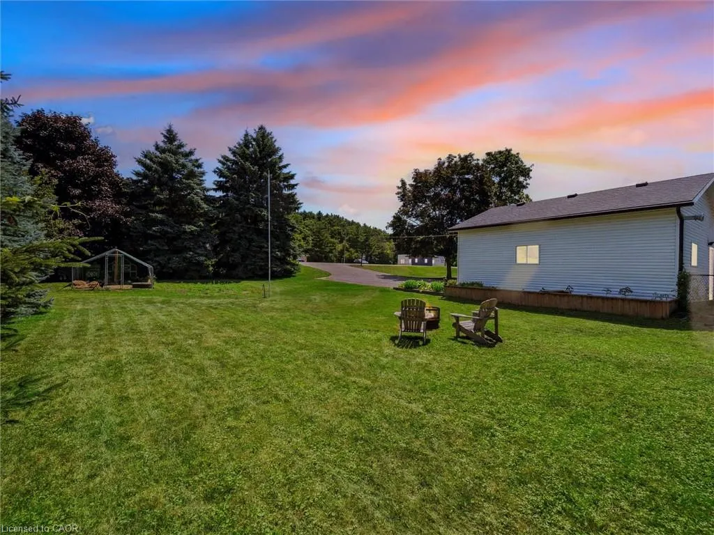 585033 County Rd 9